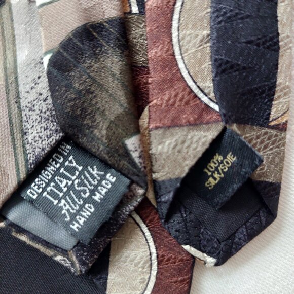 Ferracci & Bellini Abstract Geometric Patterns Silk Ties 3.75" - Picture 2 of 5